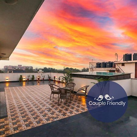 Fabhotel La Paz Stay B&B นิวเดลี ภายนอก รูปภาพ