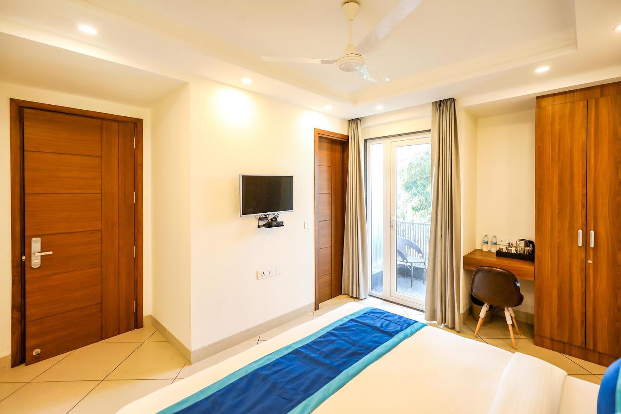 Fabhotel La Paz Stay B&B นิวเดลี ภายนอก รูปภาพ