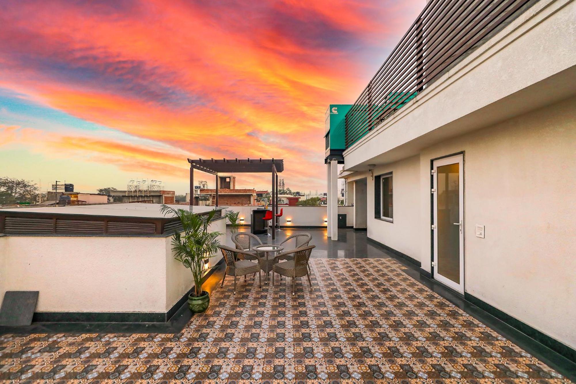 Fabhotel La Paz Stay B&B นิวเดลี ภายนอก รูปภาพ