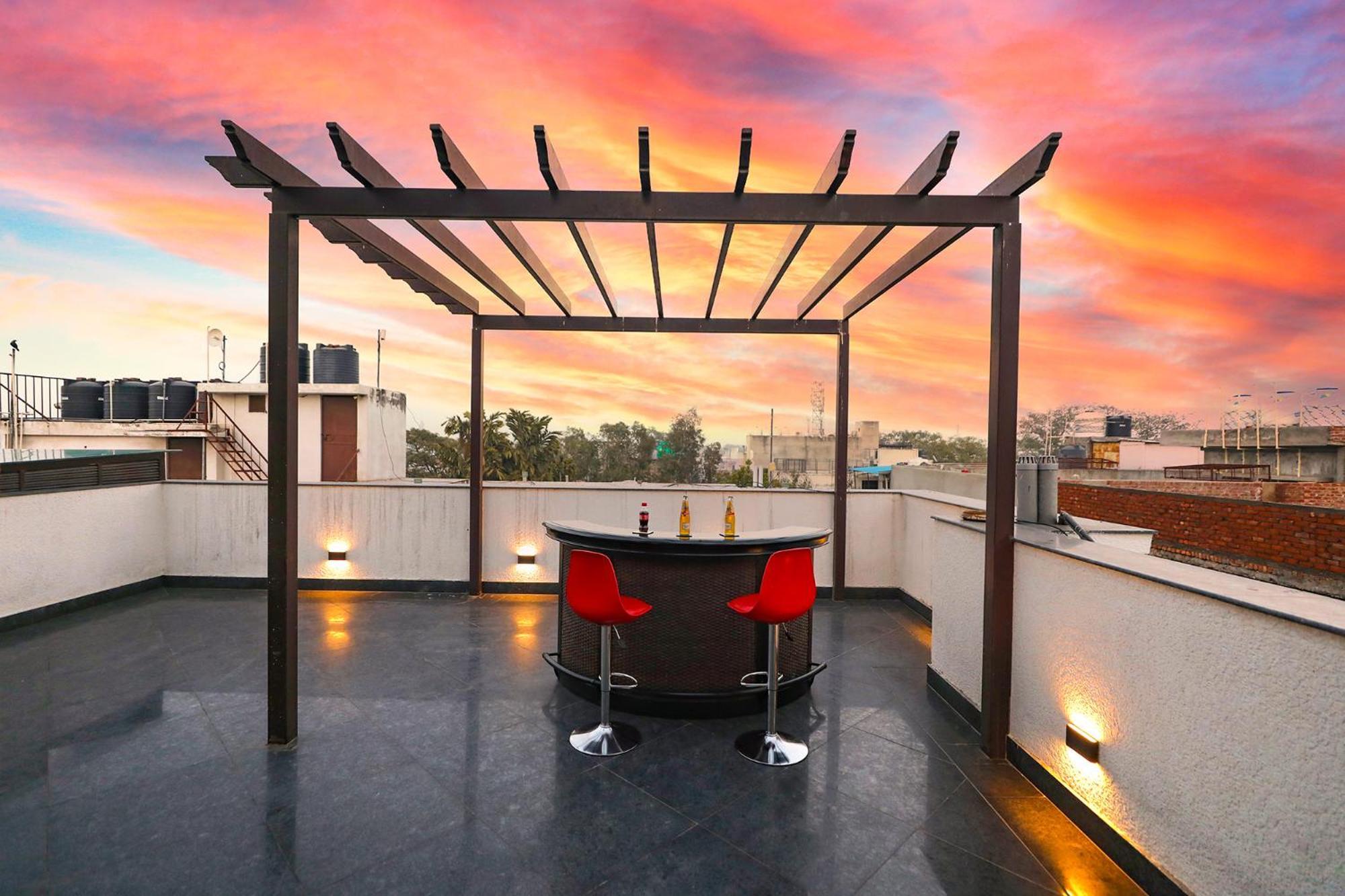 Fabhotel La Paz Stay B&B นิวเดลี ภายนอก รูปภาพ