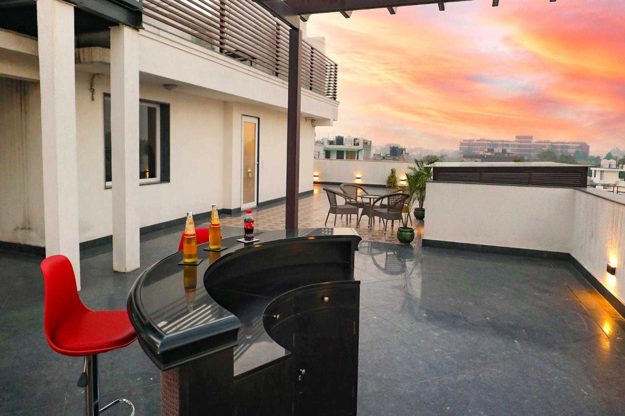Fabhotel La Paz Stay B&B นิวเดลี ภายนอก รูปภาพ