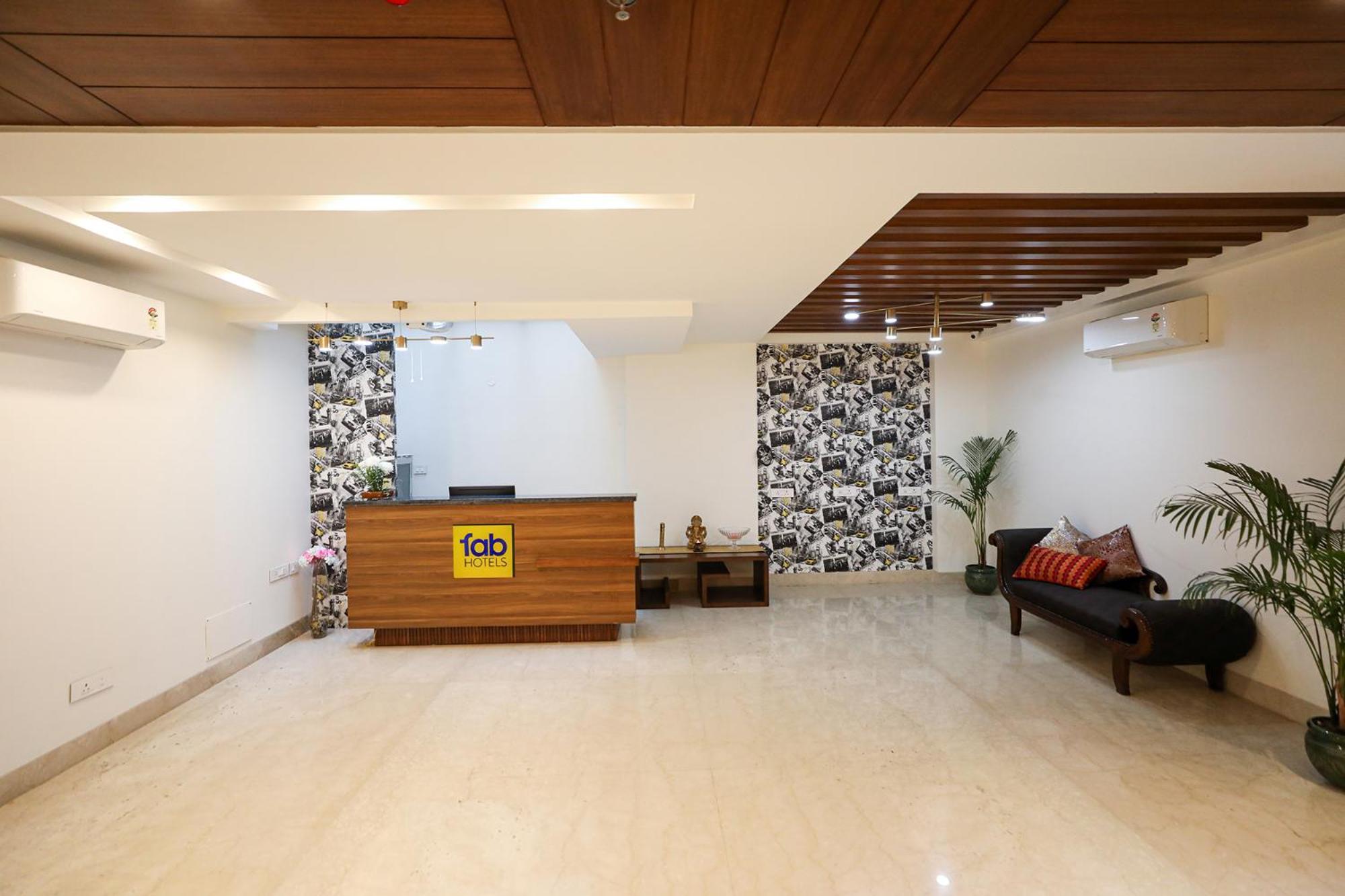 Fabhotel La Paz Stay B&B นิวเดลี ภายนอก รูปภาพ